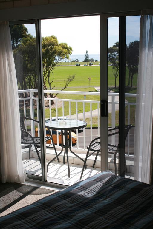 Beach Park Motel Wollongong Habitación foto